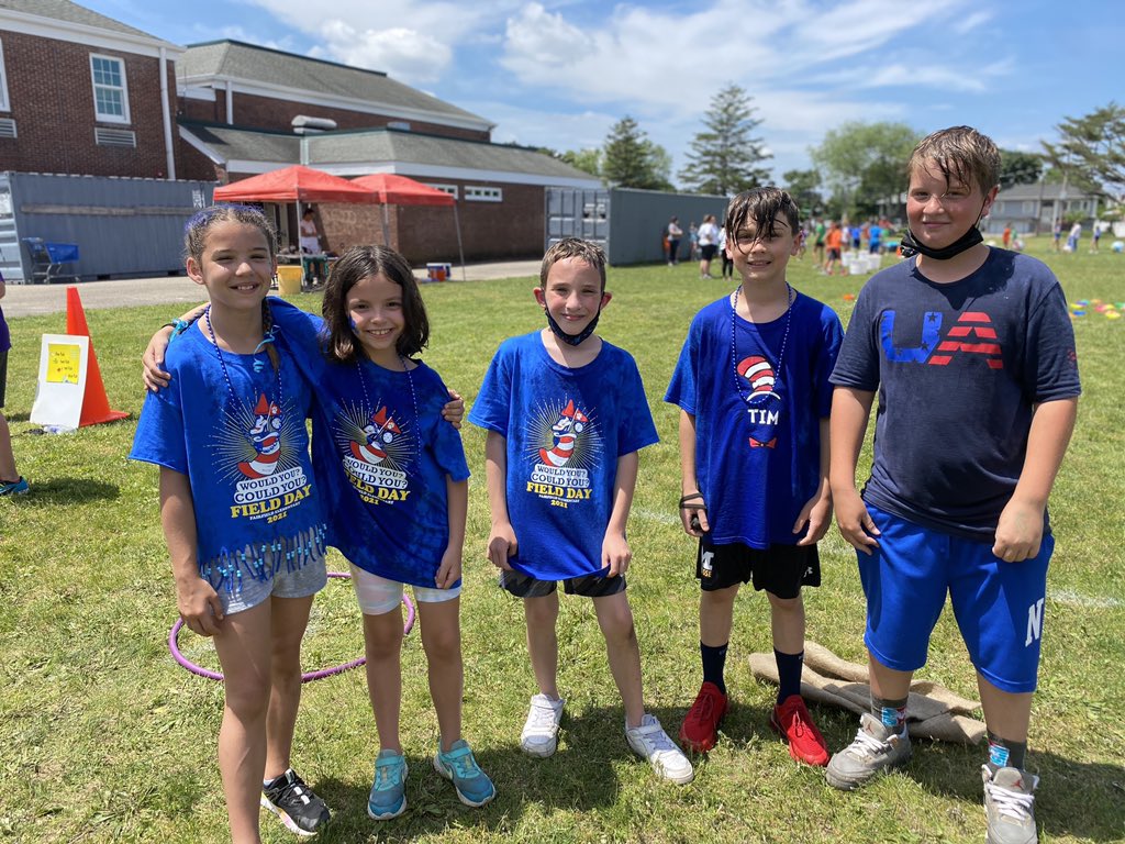 PiotrowskiFFE's tweet photo. Field day 2021 https://t.co/ibeIQQDTuK