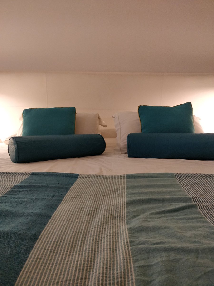 viajesdejuani's tweet photo. Chicos! Miren dónde estoy! Vine a vivir la experiencia @SohoPointOk y el regalito que me dejaron es muy lindo ❤️. Más info por las stories https://t.co/iuPRGjMbEh https://t.co/LfHQaVYHj7