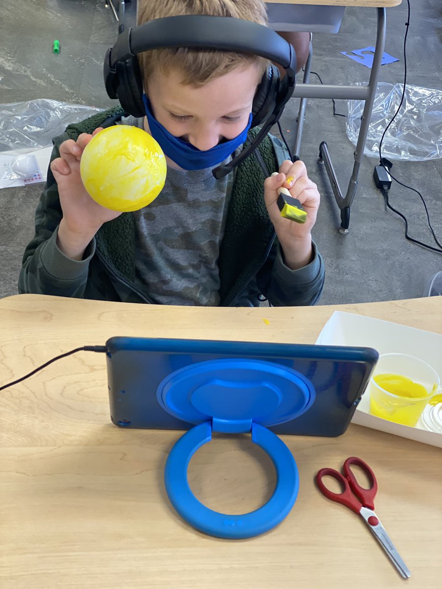 WhittierECSTEM's tweet photo. Look at our hardworking 1st graders! Working on the Out of this World Orbit Cornerstone project! What a way to finish off the school year! #HardworkWednesday #TheWhittierWay #WhittierECStem #Whittier #WhittierEC #DCPS #DCPSRising #Ward4 #DCPublicSchools https://t.co/YBAH9guoHO