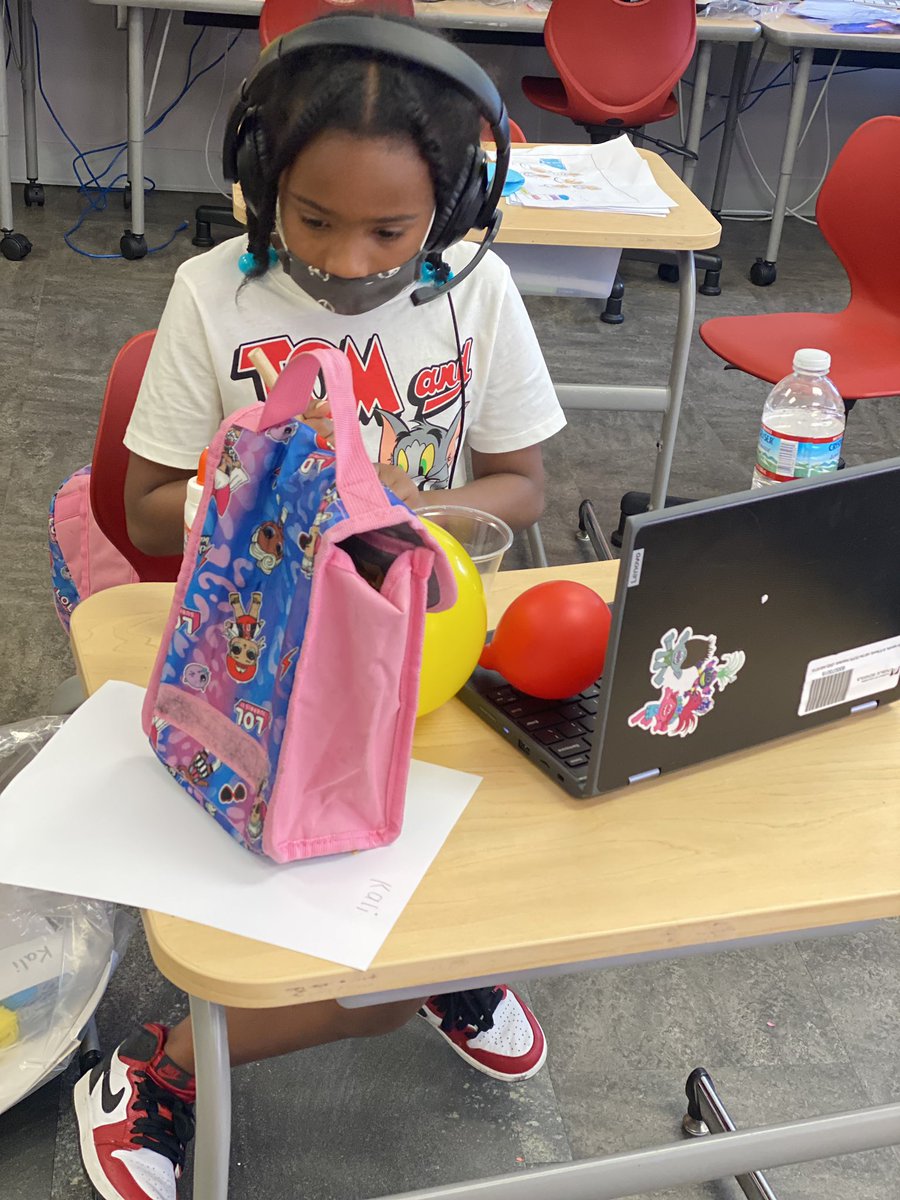 WhittierECSTEM's tweet photo. Look at our hardworking 1st graders! Working on the Out of this World Orbit Cornerstone project! What a way to finish off the school year! #HardworkWednesday #TheWhittierWay #WhittierECStem #Whittier #WhittierEC #DCPS #DCPSRising #Ward4 #DCPublicSchools https://t.co/YBAH9guoHO