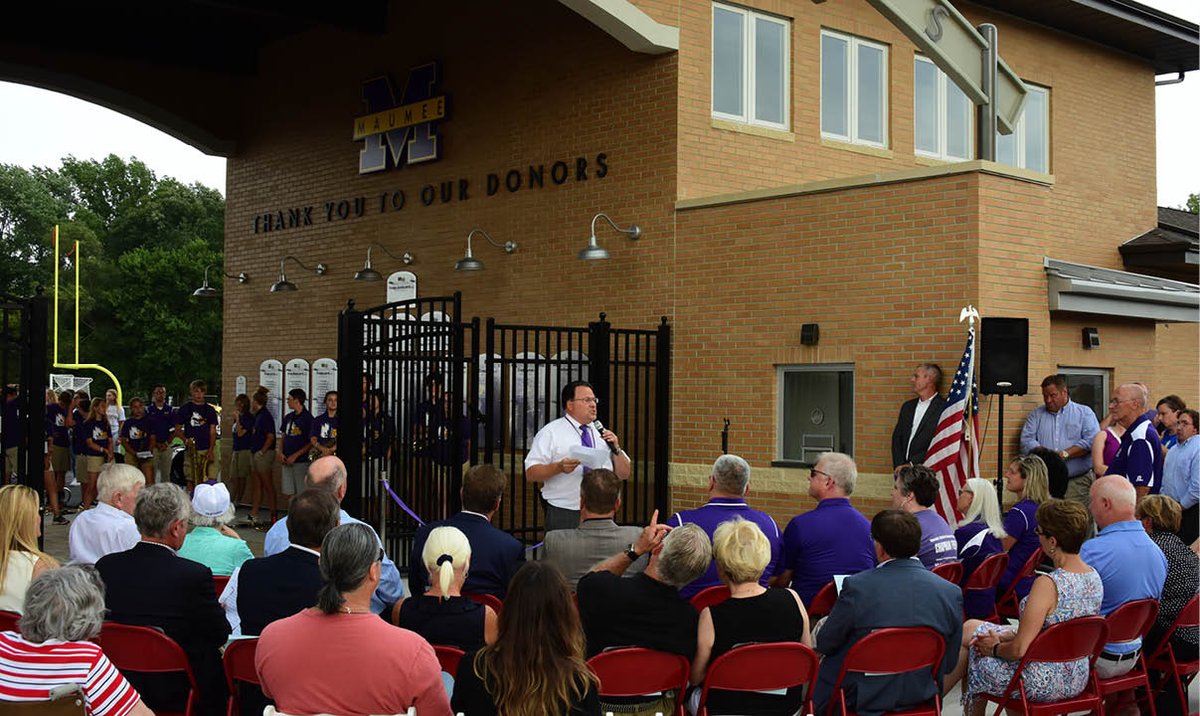 Alongside Maumee City Schools District, there are a ton of post-secondary education options right here in Maumee. Bowling Green State Uni, ITT Tech, and Owens CC, just to name a few. Learn more about the education system in Maumee at the link below:
buff.ly/3pqX3K5