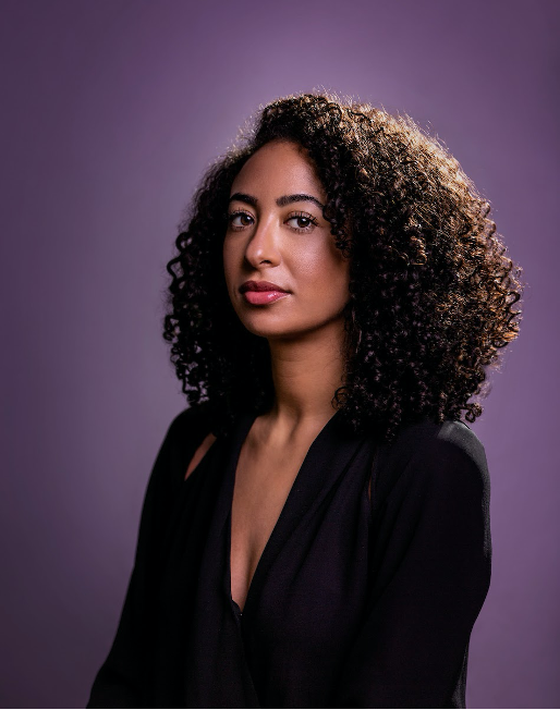 POVdocs's tweet photo. .@yelayat is an #Emmy winning director + cofounder of @scatterco, the groundbreaking #immersive company behind volumetric filmmaking + @depthkit. Dir. of @sundance + #ZeroDaysVR on @Oculus | Learn more: https://t.co/ulYCK6aESA https://t.co/v0tmhwirDt