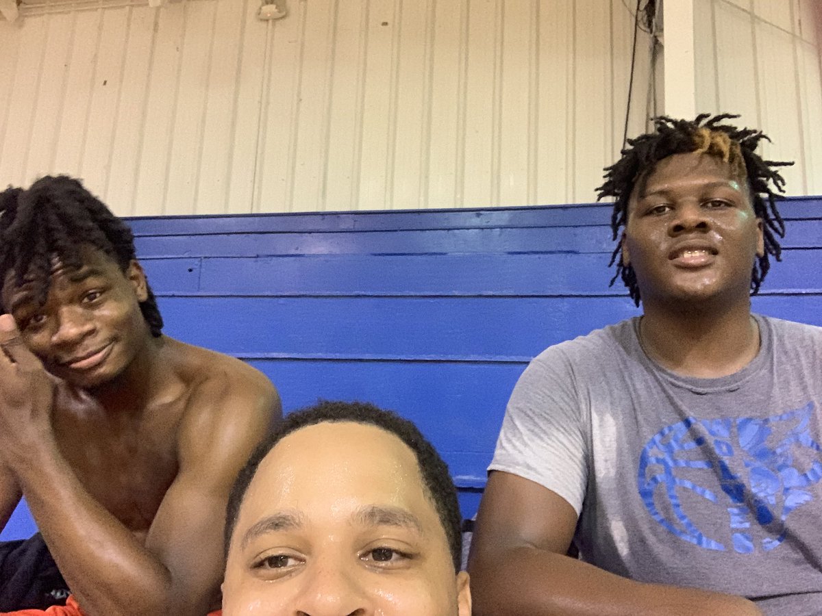 Coach_Tribbey's tweet photo. The 229!! 🦁💙🤍 https://t.co/daSa3RW1kc