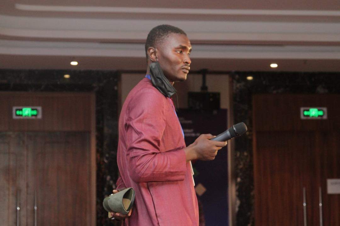 SADEN_GN's tweet photo. [Jour 1 - #Saden2021]

Alioune Doukouré, Finaliste au concours #PrixSaden de l’entreprise de l’année dans la catégorie Entrepreneuriat Social avec le projet « Guinée Art Afrique ».

[1] https://t.co/rtiaRIYOgc