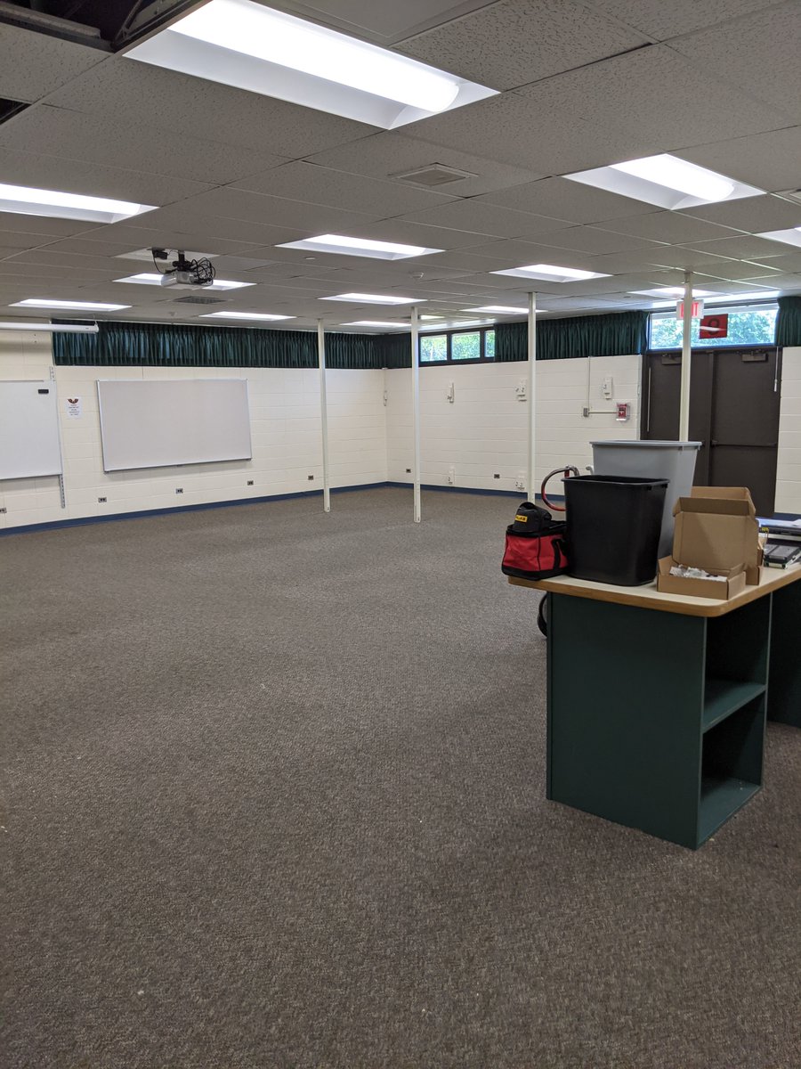 D59Holmes's tweet photo. Mr. Mowery’s Dreamatorium is under way! @MoweryPLTW https://t.co/yd6Dkf2qbU