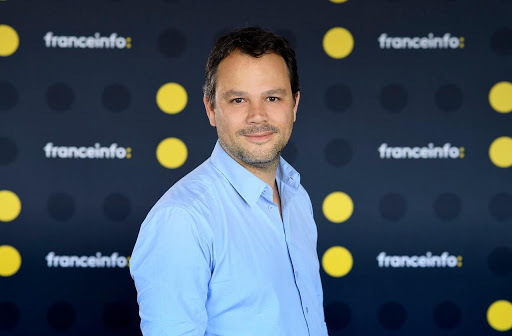 Bon réveil avec <a href="/franceinfo/">franceinfo</a> !

📺le 6h30/8h30 de <a href="/SamuelEtienne/">Samuel Etienne</a> et <a href="/JohannaGhiglia/">Johanna Ghiglia</a> 
📻le 5h/7h d'<a href="/aurelienaccart/">Aurélien Accart</a> puis le 7h/9h30 de <a href="/Marcfauvelle/">Marc Fauvelle</a> 

📻📺le 8h30 Politique de Marc Fauvelle et <a href="/salhiabrakhlia/">Salhia Brakhlia</a> puis #lesInformés avec Marc Fauvelle et <a href="/RenaudDely/">Renaud Dély</a> 

#EtToutEstPlusClair