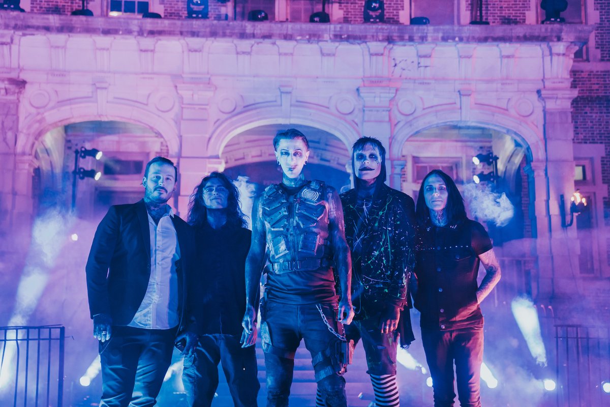 MIWband's tweet photo. Thank you all so much for tuning into the Deadstream II From Pennhurst Asylum. In case you missed it, you can still grab a ticket and watch unlimited until 6/11 at 11:59 pm PST. https://t.co/0X5pGHKg9v.

Photo by @WheresBryce https://t.co/Nk91HcJafs