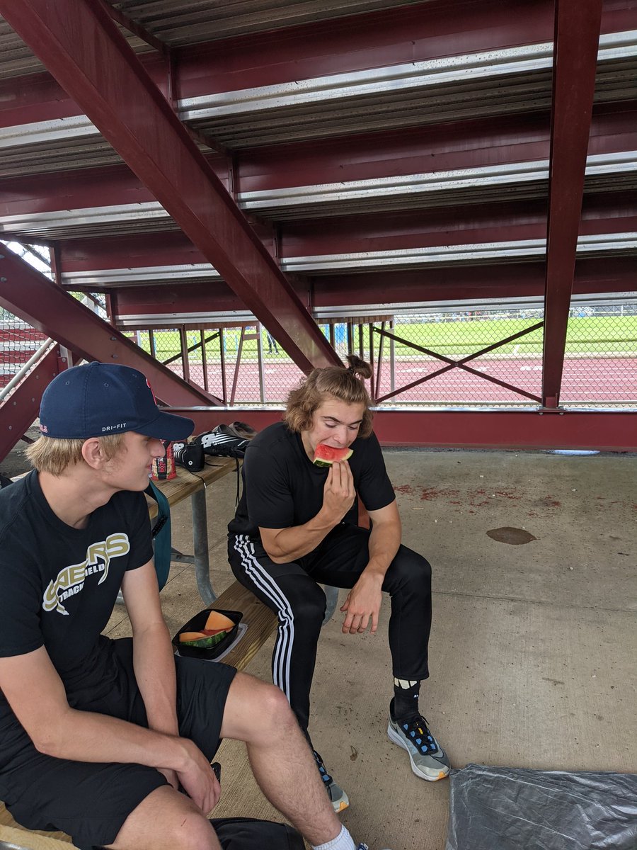 TrackSaber's tweet photo. Cabott Craft qualifies for state with his sectionals win in long jump. https://t.co/KW5922x5ke