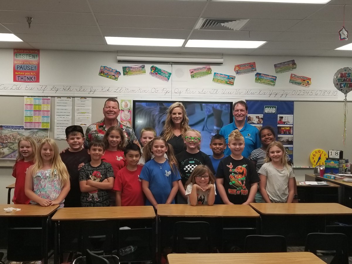 MINDEduOrg's tweet image. Congratulations to Mrs. Shott&apos;s 3rd graders at Topock Elementary for scoring 18 points higher than the Arizona State average on their AZMerit math assessments!

This calls for a celebration! 🥳 #MathLearning #ConceptualUnderstanding #HardWorkPaysOff #STMathAZ