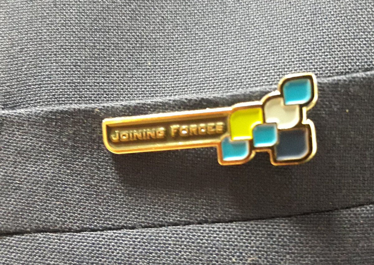 SteveGrangeNHS's tweet photo. Really good to see colleagues from @mpftnhs #MODjoiningforcesnetwork team today. @RWalklet @LisaWoo36998470 @traceystaffs12 Shirly & Paula. Some tricky clinical issues today thank u for finding a resolution. Great to see risk management done with NHS & MOD clinicians, well-done https://t.co/LOAurewcu6