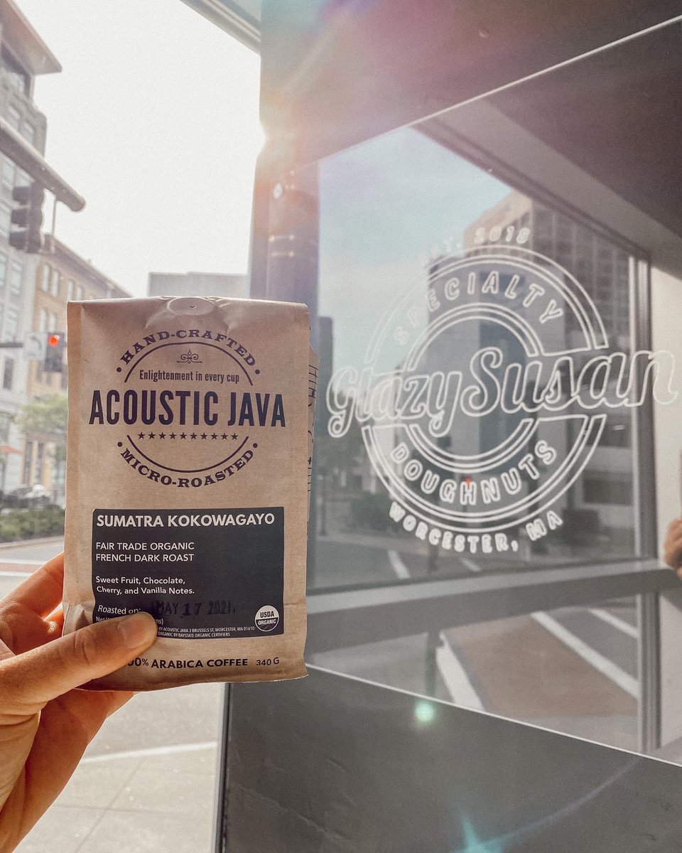 GlazySusan's tweet image. Starting tomorrow, we’ll have @AcousticJava coffee beans for sale in the shop! Some of you have asked for the coffee beans we use for our cold brew, so now it’ll be available for purchase. Freshly roasted right here in Worcester, MA!