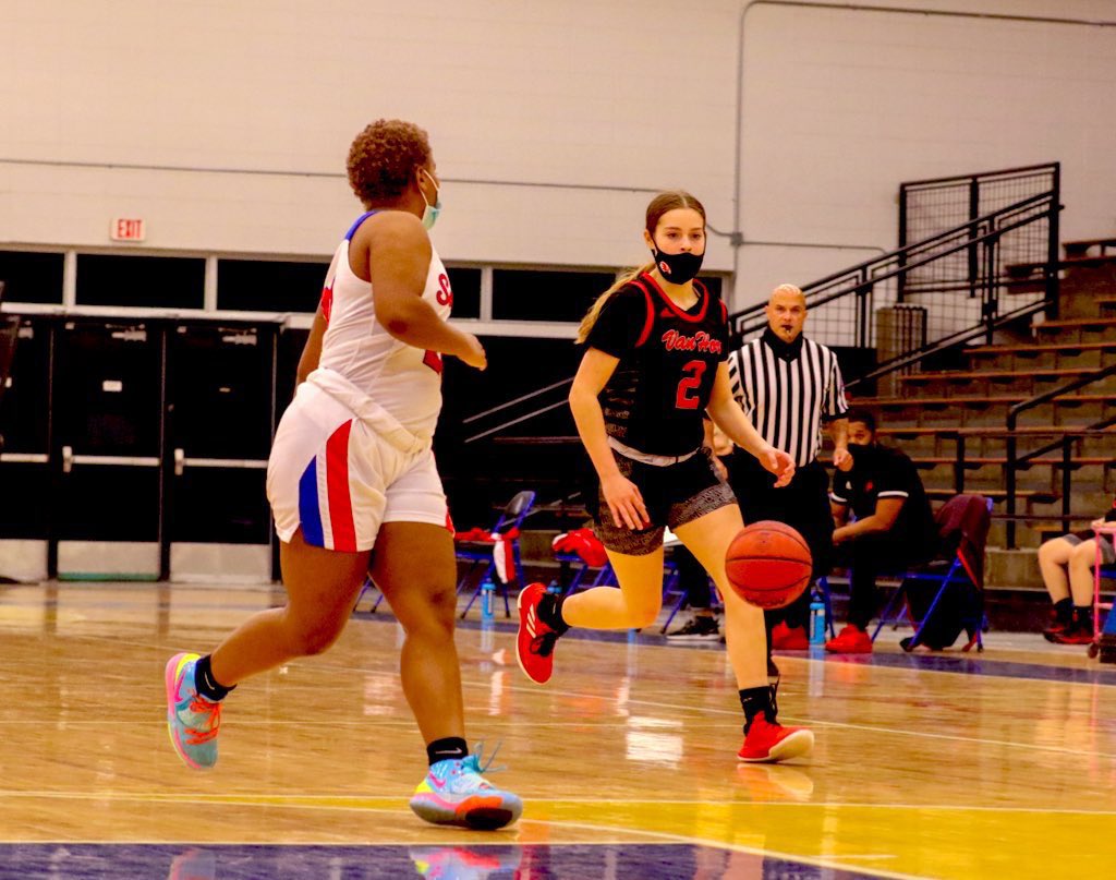 Congrats to our own Rhiannon for making the <a href="/PGHMissouri/">Prep Girls Hoops Missouri</a> top 100!! The hard work is paying off! We are not done yet!!!