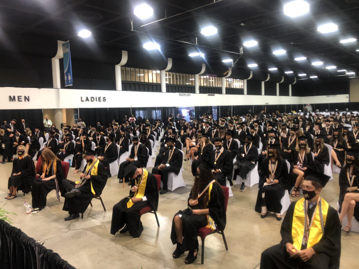 Kelly Mills Burke tweet media