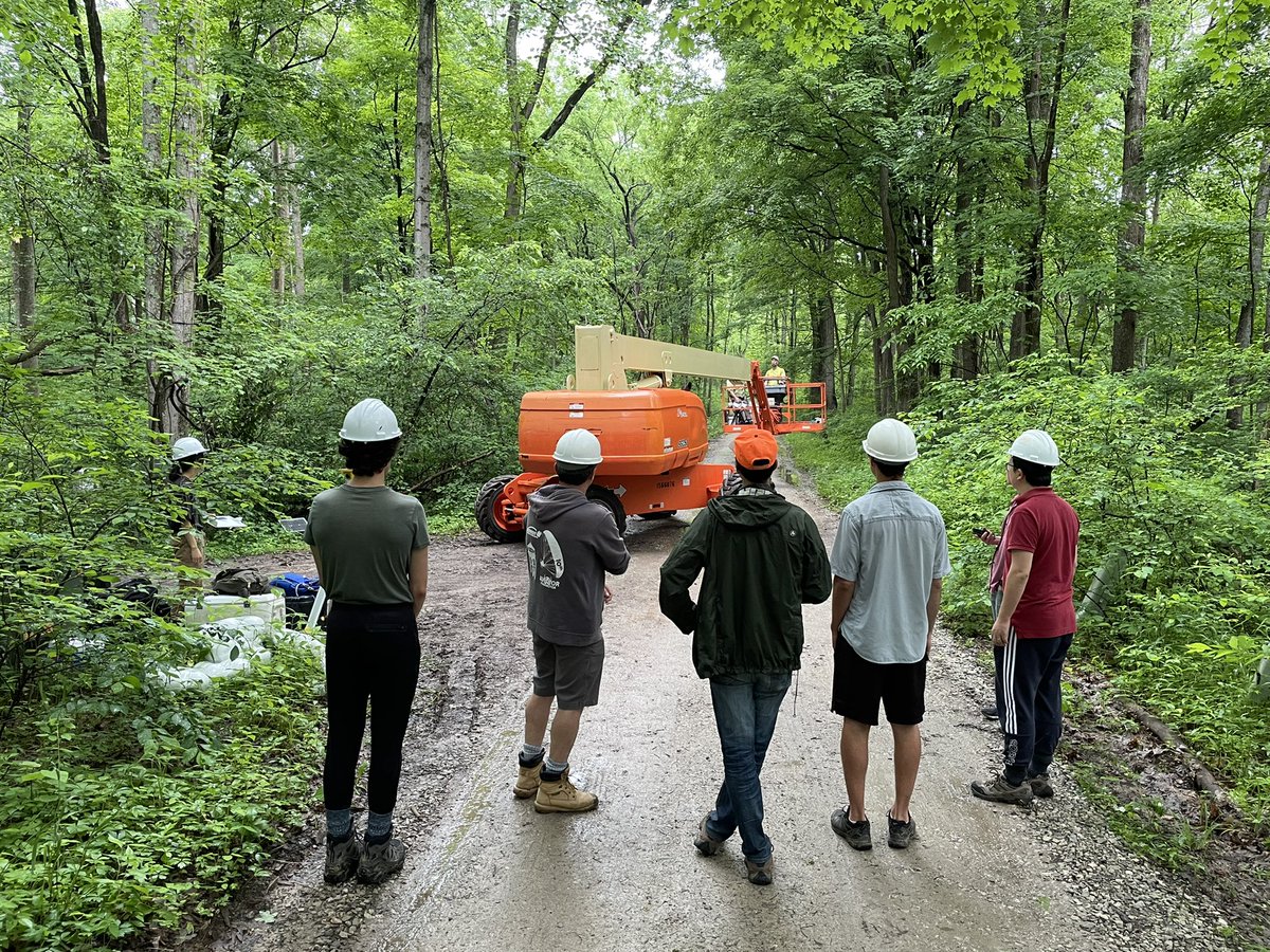 Koong Yi tweet media