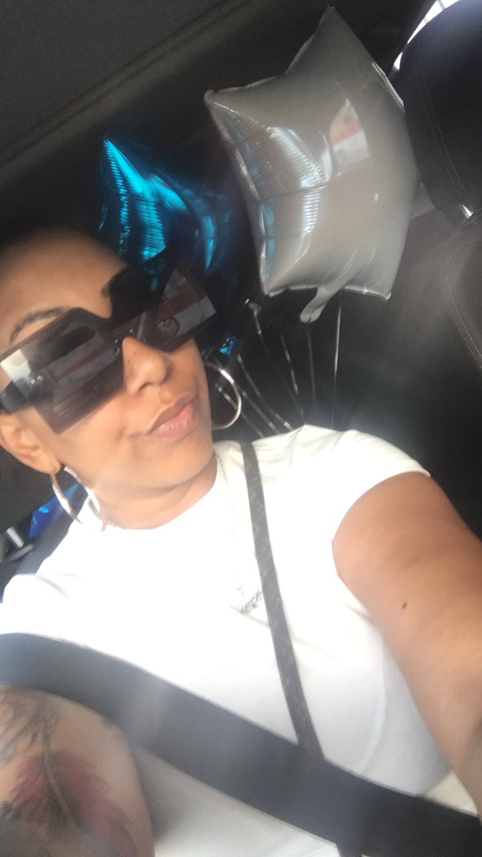 Theyhatemeyall1's tweet photo. Iykyk #GoodeDay #GoodeVibes Five Letters #YEYEG https://t.co/NQXkJMYSrm