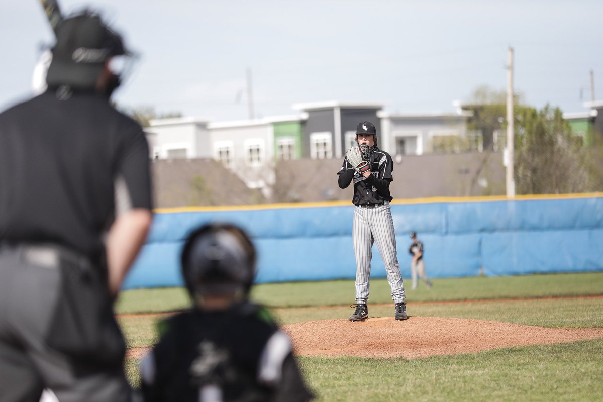 sebasscoleman's tweet photo. Had a great freshman season #LSWTitans https://t.co/GSuqBIhugp