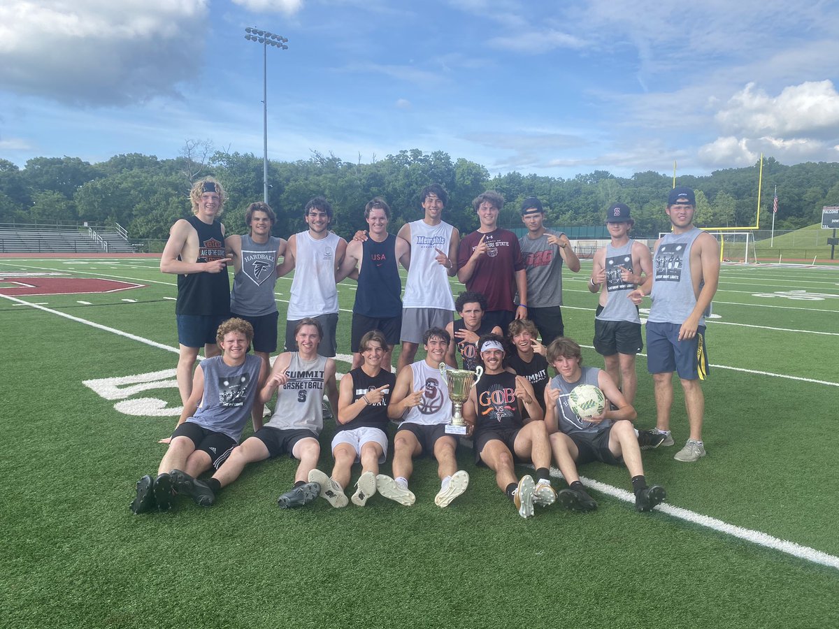 026ArmyGenerals's tweet photo. FINAL: Baseball 8, Soccer 4. Baseball takes the cup for the first annual baseball vs soccer 026 cup. https://t.co/3e1ZyPfXYT