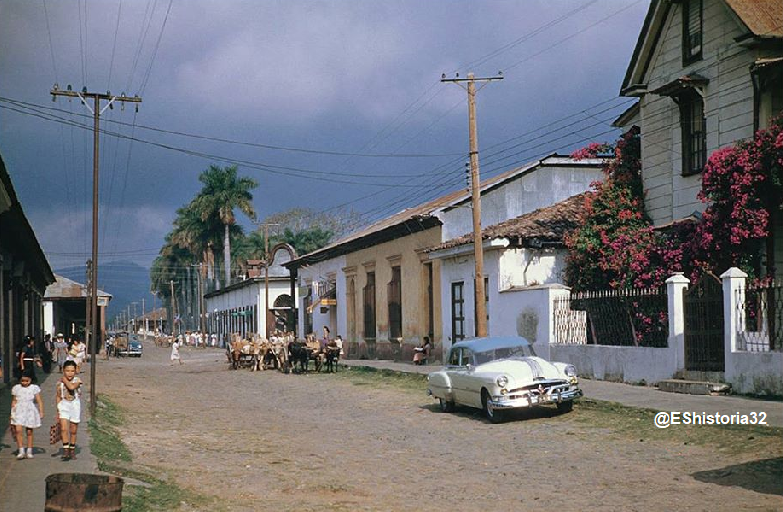 EShistoria32's tweet photo. Santa Tecla, 1954. https://t.co/YBsYlDdi44