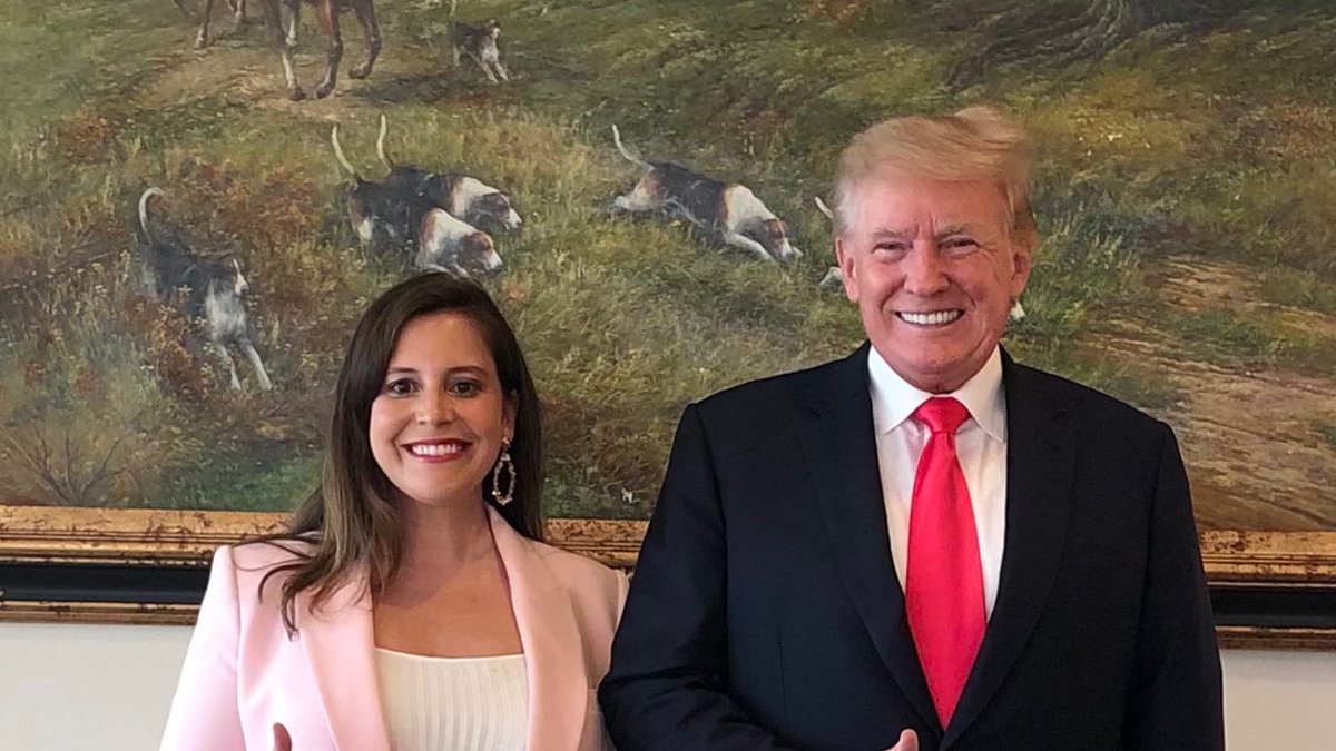 TomJChicago's tweet photo. Note what look like a bruise on the left side of Trump's face in this picture Elise Stefanik just tweeted. He probably bumps his head or pokes himself in the face a lot now. https://t.co/kRgIIRrvqC