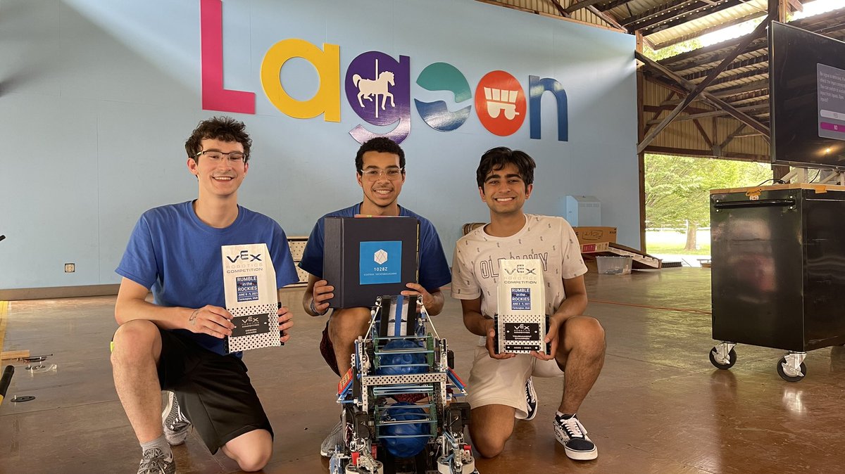 1028Robotics's tweet image. Had an awesome time at Rumble in the Rockies! Grabbed tournament champion with 2131E and also got Design Award! Congratulations to 371T for Excellence and Skills! Next up Tipping Point. We start on Monday!