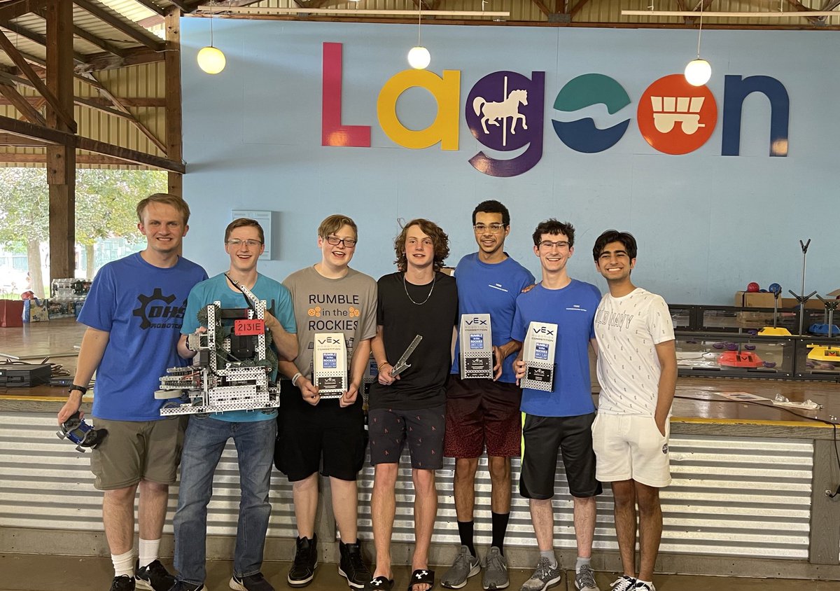 1028Robotics's tweet image. Had an awesome time at Rumble in the Rockies! Grabbed tournament champion with 2131E and also got Design Award! Congratulations to 371T for Excellence and Skills! Next up Tipping Point. We start on Monday!