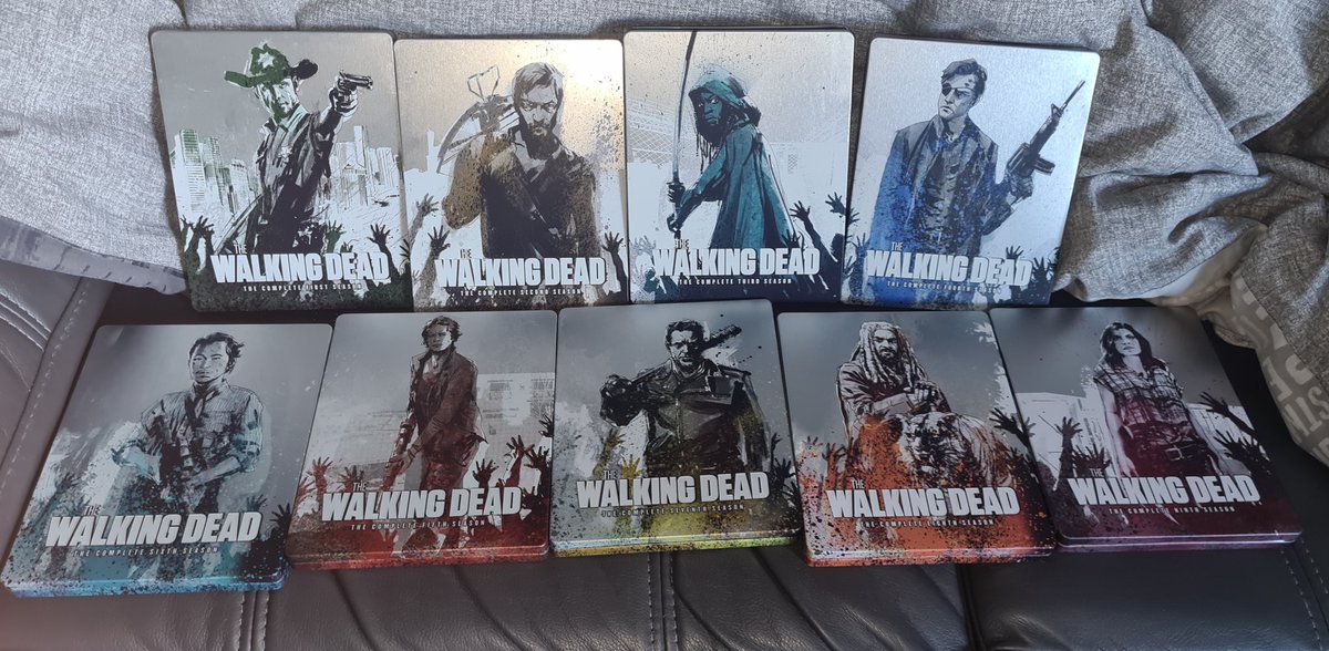 Truthseeker0003's tweet photo. @Jock4twenty hi when are u doing season 10 steelbook artwork cover 👍🙏   got em all apart from season 10 .. https://t.co/CCJltUa2T5