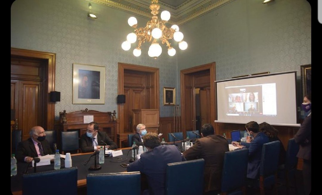 niffouri's tweet photo. En la noche de hoy junto con @Tabareviera, Domenech y @AbreuStraneo , propusimos recibir en la comisión de industria del senado directorio de Ute para conocer auditoría de Gas Sayago. https://t.co/XBFTNgOxBp