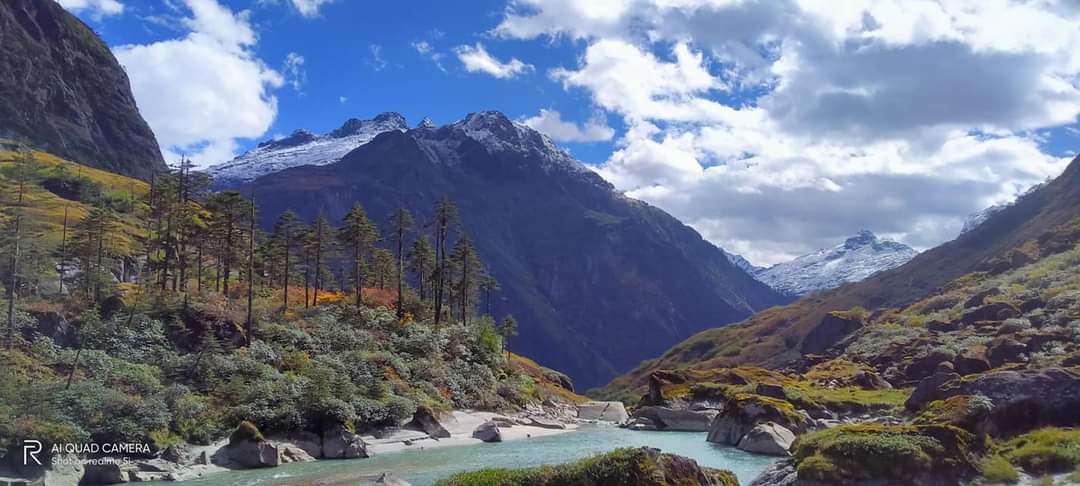 ArunachalTsm's tweet photo. Dri~mo valley- The Shangri-La of Dibang Valley. 

The below pics are of Jarumo Valley of Dibang valley.

Picture courtesy - Jimu mele https://t.co/7c9uULBKKx