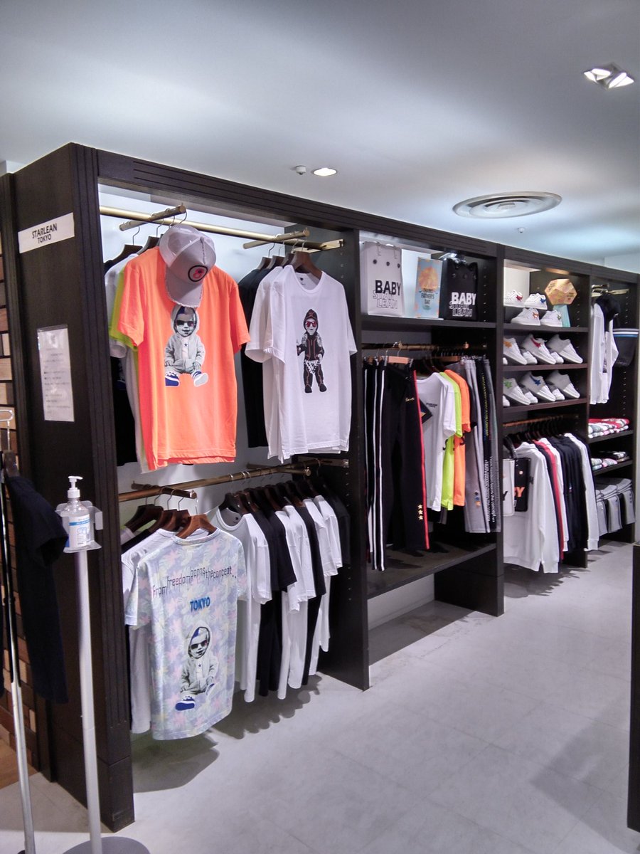 starlean_omiya_'s tweet photo. サプライズの特典をご用意しております。
ご来店心よりお待ちしております🤗

#スターリアン #starlean #starleone #スターレオーネ #埼玉 #大宮 #大宮マルイ #ストリート  #メンズ #レディース #ブランド #アパレル #baby  #カップル #人気 #おすすめ #Tシャツ #オシャレさんと繋がりたい #星 #star https://t.co/EASVUSbUlM