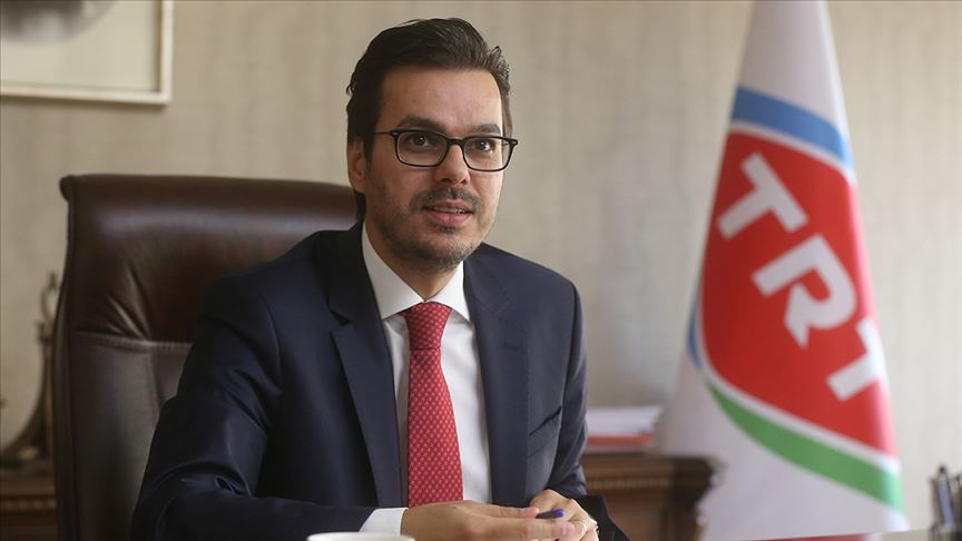 FirsatDedektif's tweet photo. TRT Genel Müdürü İbrahim Eren, TRT’den 15 bin, Türksat’tan ise 14.500 lira maaş aldığını açıkladı. https://t.co/0QhY8IJl4U