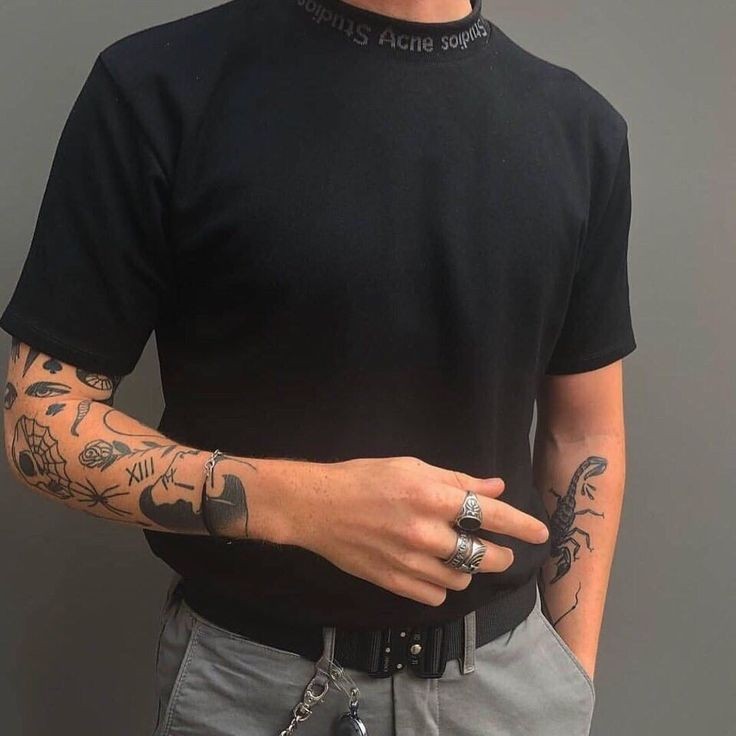 cassedesgarcon's tweet image. tattooist au. 
eng.
nsfw heavy. bi.
semi lit.
mdni