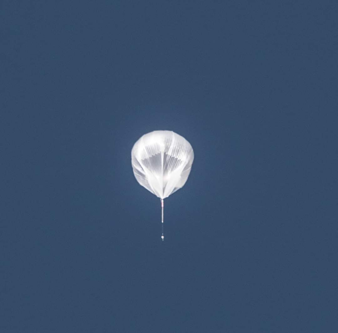 A weather balloon floated by last night. Launched from New Mexico. Lofted by NASA Balloons, New Experiments Will Study Sun-Earth System | NASA nasa.gov/feature/goddar…