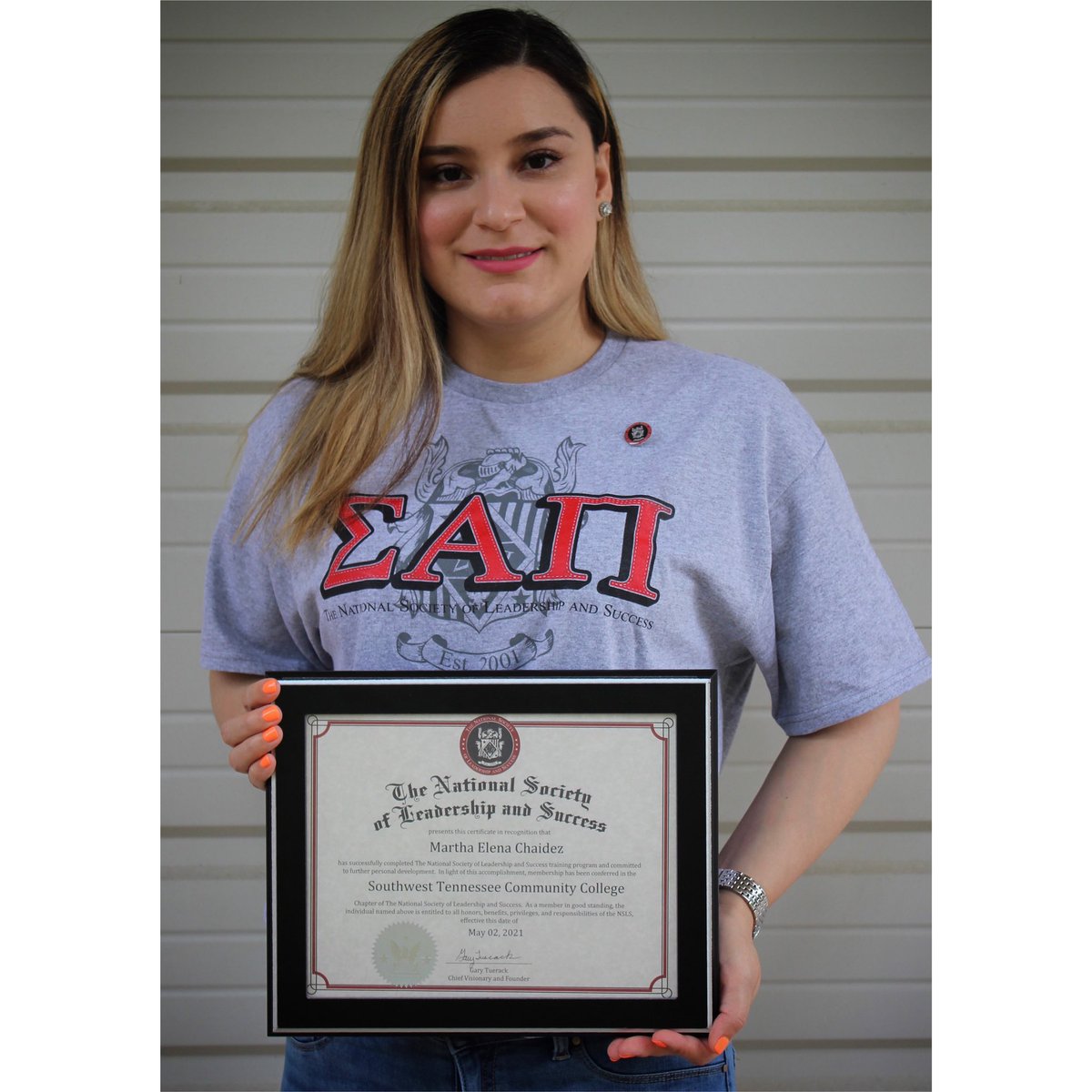 ChaidezMimi's tweet photo. Leadership is the capacity to translate vision into reality. 🔑🎓 
#theNSLS #SigmaAlphaPi #HonorSociety https://t.co/SBUraUf6wv