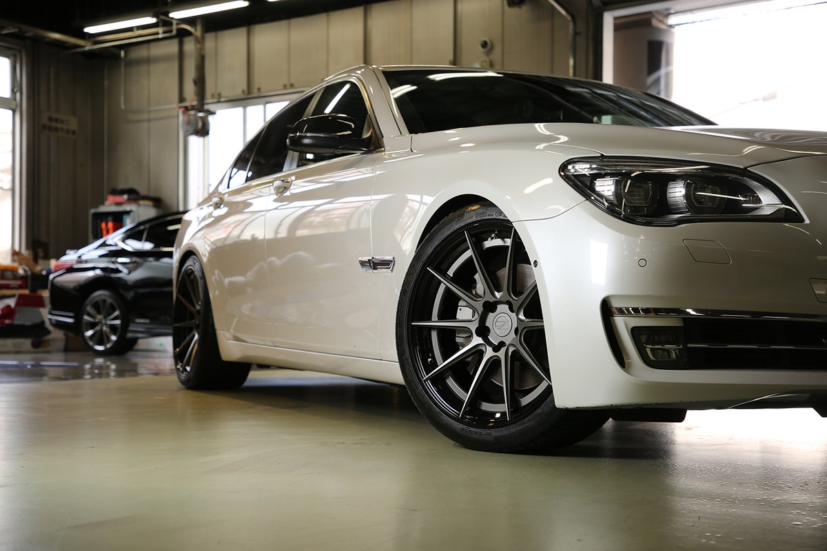 Hashimoto1923's tweet photo. 【 Z-Performance 】 BMW 7series F01 active hybrid 7
FORGED 1
#zperformance #zp #forged #1 #forged1 #wheel
#bmw #7 #7series #7ser #f01
#ゼットパフォーマンス #ホイール #7シリーズ https://t.co/UCoPdShB7J