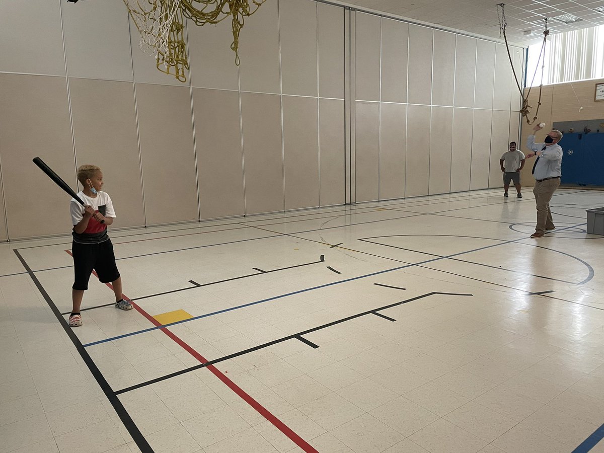 According to our student, Supt. Law needs to work on his fastball, but he’s got a good swing. Thanks for stopping by to visit our Otters, <a href="/DLawSuper/">David Law</a>!!! #MightyMississippi <a href="/AHSchools/">Anoka-Hennepin</a>