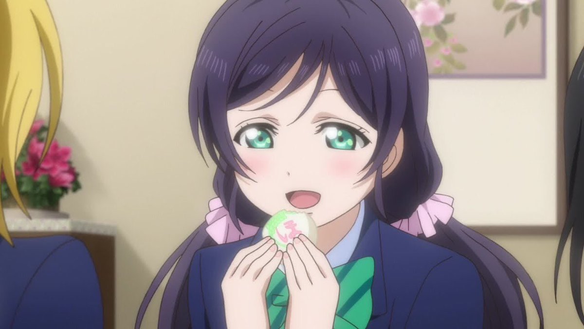 dailyIesbians's tweet photo. today's lesbian of the day is toujou nozomi from love live! https://t.co/1azbgd8CRD