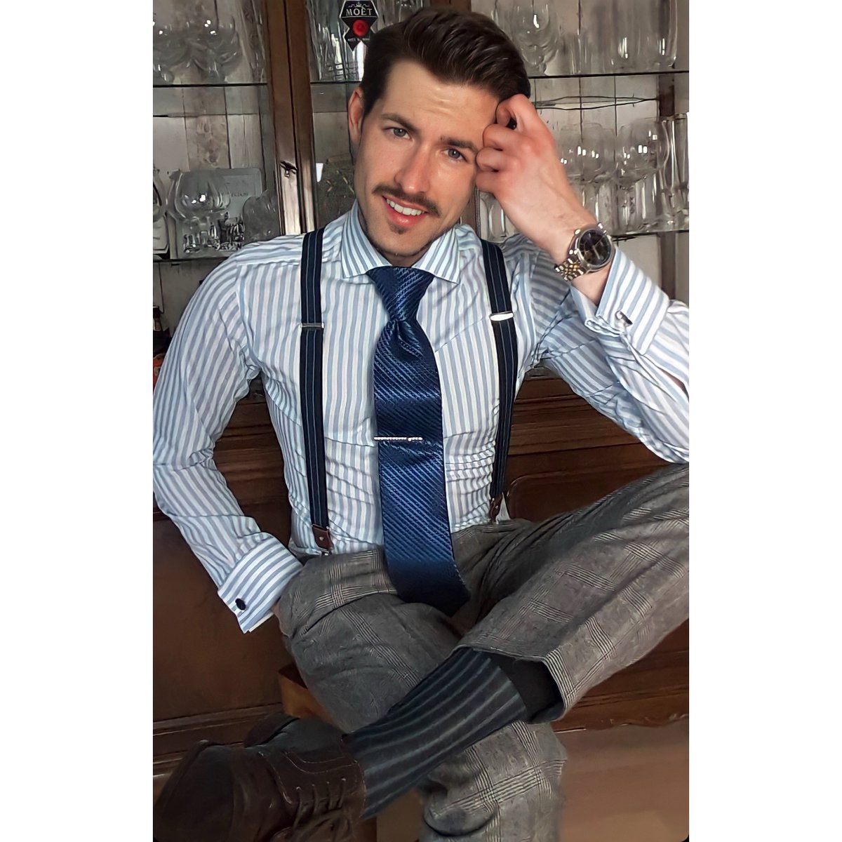 Inspireseuesti1's tweet photo. https://t.co/u38xvqSAQg
https://t.co/3i3TDupOLA
#inspireseuestilo #estilomasculino #modamasculina #homemnamoda #homensestilosos #homenscomestilo #suit #estilosocial
https://t.co/BLMuyJWudG https://t.co/jH6X5PctYs