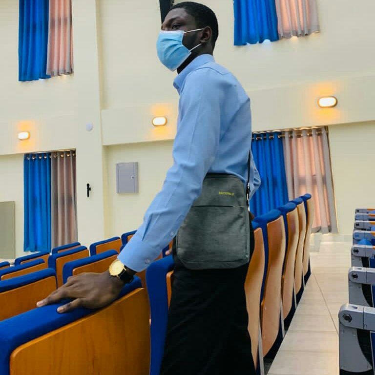 KMens10's tweet photo. Always look into the biger picture👌
Cos it may be that what you facing now is your test for samtin great💥💫
Always go for Gold✊✡💯
@KNUSTGH
@GreatKsbsa
@lnugsknust 
#NewProfilePic https://t.co/4tG50nC6Fl