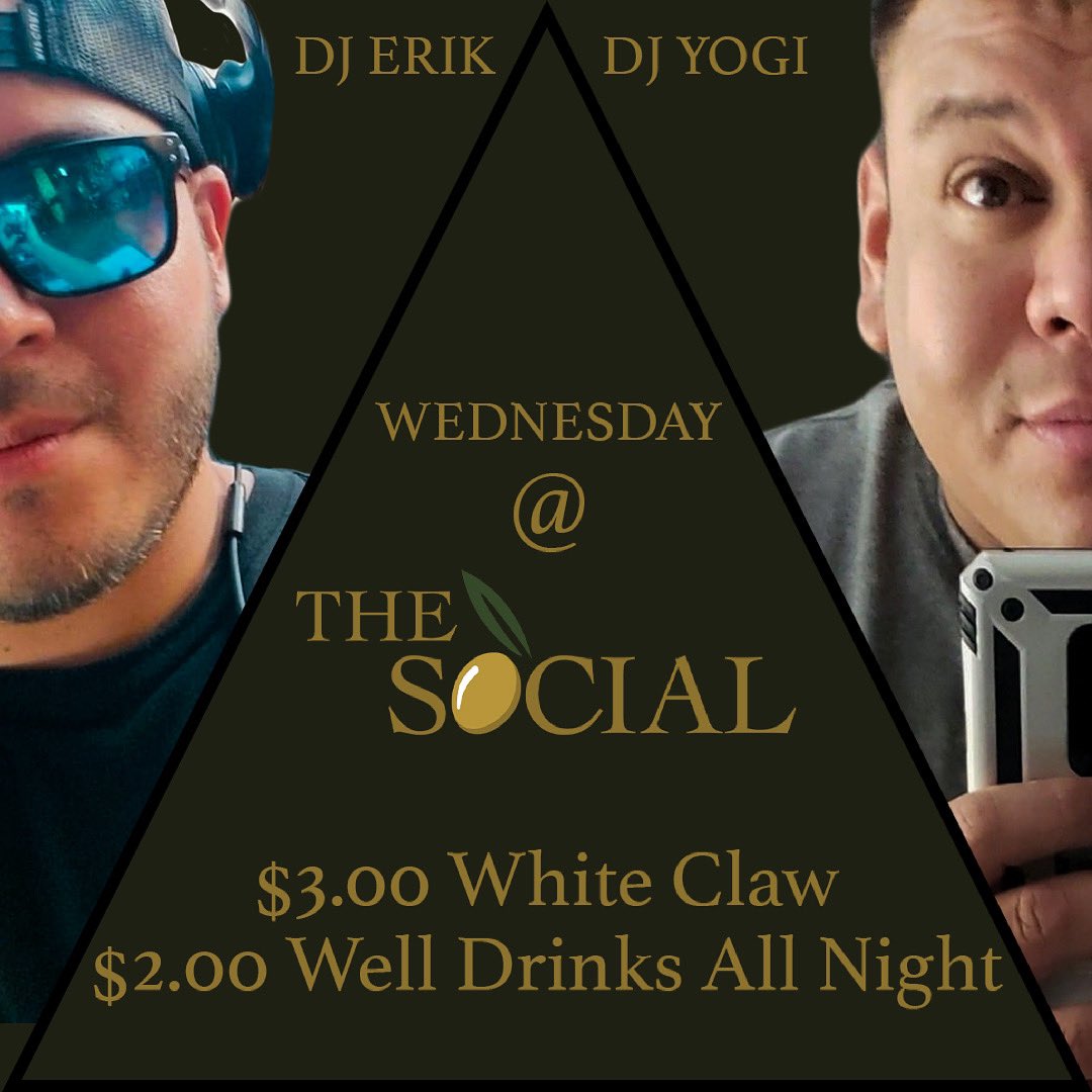 TheSocialCC's tweet photo. Tonight we have Dj Erik till 10pm &amp; Dj Yogi Right after $3.00 White Claw &amp; $2.00 Well drinks all night! 🍻 https://t.co/dkw8vyfRZK