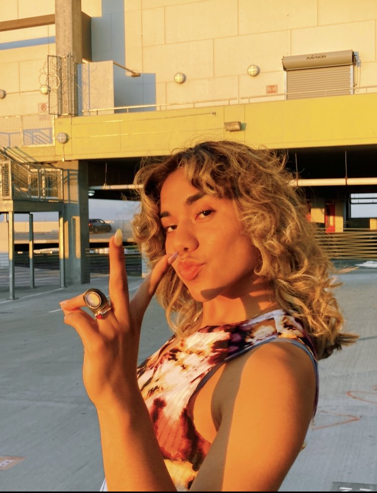 maddy martinez tweet media