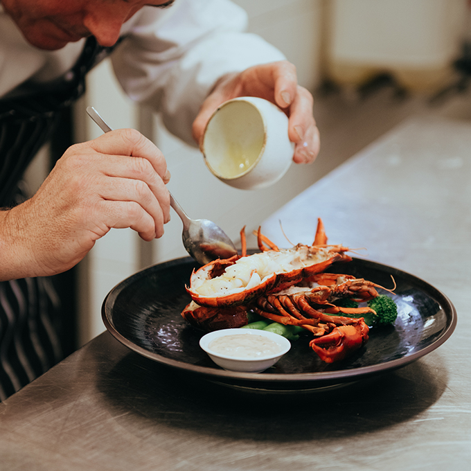 Best of the best - world class gourmet destinations and cooking classes #gourmetescape #luxurylodgeofaustralia luxurylodgesofaustralia.com.au/news-offers-ev…