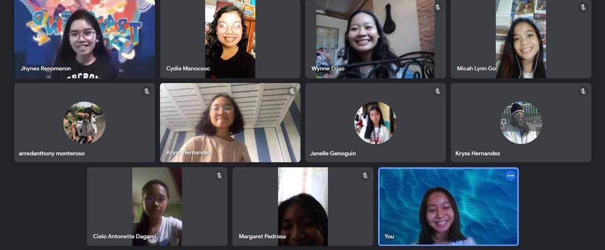 pu_liiiin's tweet photo. nakipagmeet nanaman kami with our mga napakacutie na mga iconistas 🤩 mga waray pa mangarigo CHAROT HAHAHAHA
#iCONNECT2021
#LNHSFoundationDays
#TranscendBeyondBorders
#SnapchatIconics
#abanteSYETE
#ICONISTAAQ
@lnhs_ssgtweets https://t.co/WE4l5t6jY2