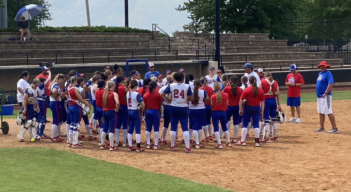 KearstinT's tweet photo. Great practice with my team @16uGloryNaudin today. We are ready to compete! #TulsaElite #TulsaSoftball #TexasGlory #BeIntentional https://t.co/WeDL8lnup8