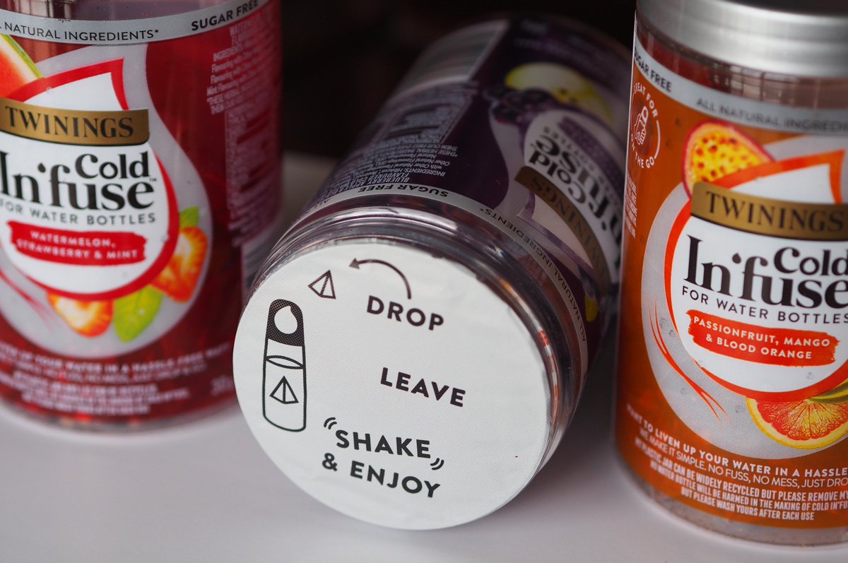 TT_CNC's tweet image. เห็นโฆษณาผ่านๆ ว่า @TwiningsUK #Twiningstea ออก #ColdInfuse &amp;gt;&amp;gt; Drop-Leave-Shake-Enjoy !!!  ประสบการณ์ใหม่ในการดื่มชา 🍃 +มีกระบอกน้ำเก็บความเย็น โดยเฉพาะ พนง.Office /ทำงานนอกสถานที่ทั้งวัน **ซื้อได้ที่ TwiningsThailand โดยตรงในShopeeเก็บเงินปลายทางก็ได้เด้อ 
 #twiningscoldinfuse