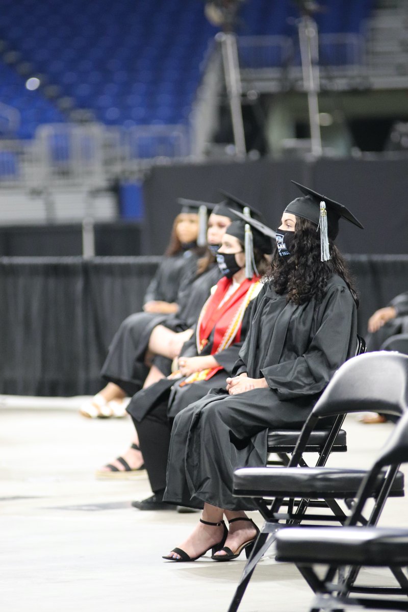 harlanhawkmedia's tweet photo. CONGRATULATIONS CLASS OF 2021!  The first four-year graduating class of John M. Harlan High School walked the stage at the Alamodome tonight.  These founding Hawks will forever be the bedrock of Hawk Nation.

@Harlan2021 @NISDHarlan @HarlanPtsa https://t.co/bBmdwtnxld