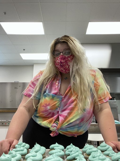 Getting back into the swing off things ✨🤤 https://t.co/btuNBMvcuG<a href="/tag/chubby"class="tags"><span>#chubby</span></a><a href="/tag/onlyfans"class="tags"><span>#onlyfans</span></a><a href="/tag/sellingcontent"class="tags"><span>#sellingcontent</span></a>