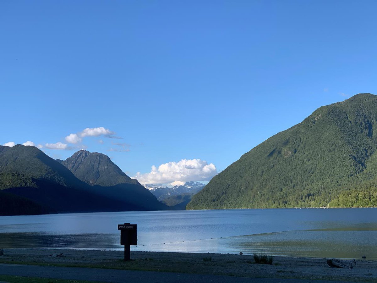 exploremamabear's tweet photo. Sunset at Golden Ears
.
.
.
#bcparks #explorebc #explorecanada #insidecanada #RoamThePlanet #EarthPix #OurPlanetDaily #outdoors #landscapephotography #ExploreMamaBear #ShotOnIPhone #iphonography #nature #earthoutdoors #naturelovers #naturepic #bc #canada #fraservalley #hellobc a https://t.co/93OpWAFGP0