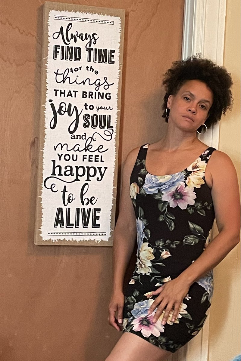 Earlier today Malia says “Go over there so I can take your photo” This is one of several. Budding photographer? She has so many talents to choose from #MyMimi #RandomPhotos #MyLife #MySpace