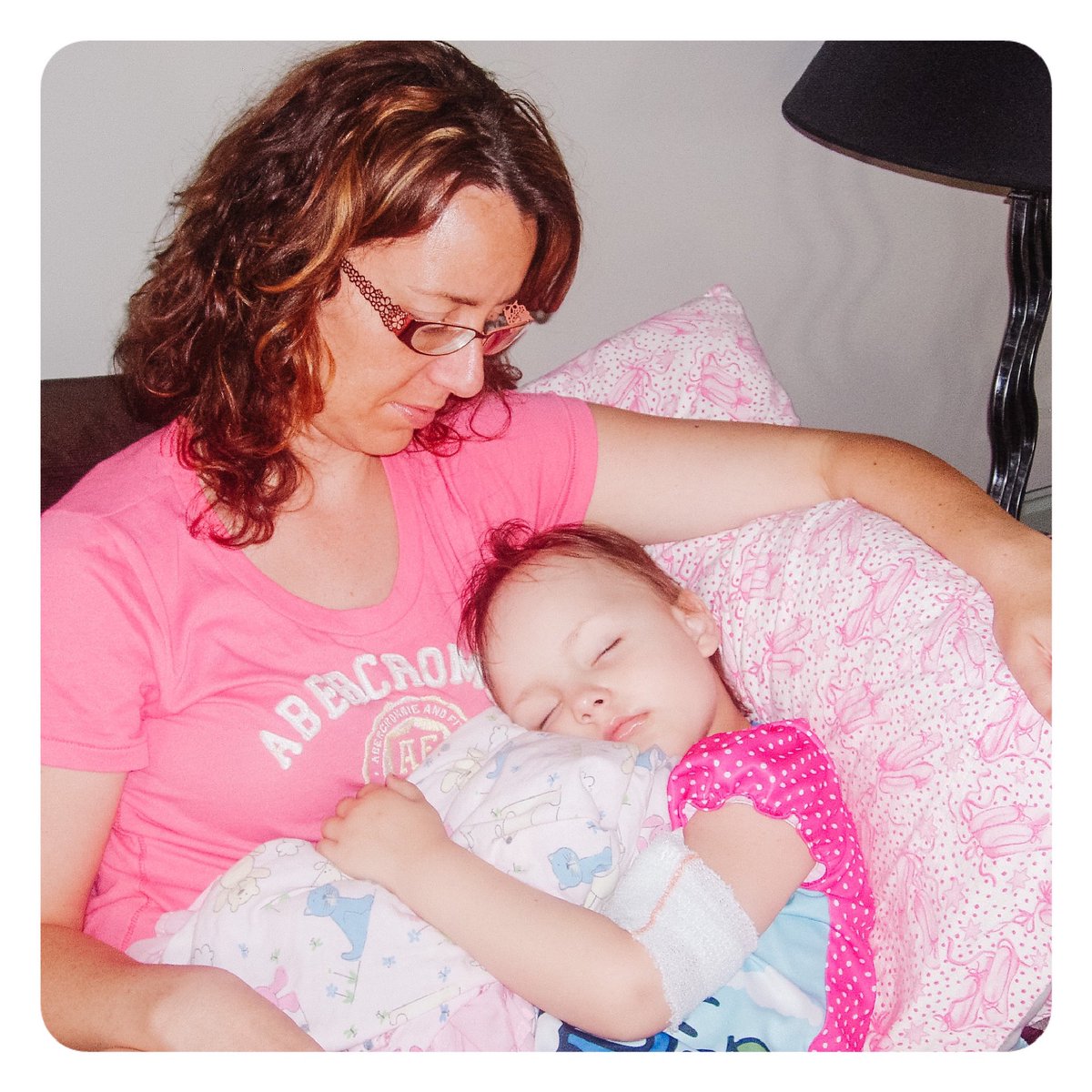 MelnychukSherri's tweet photo. 10 years ago today I was told Ava had 1-3 weeks to live. What I wouldnโt give for one more day with this sweet girl! ๐#forever4 #childhoodcancer #childhoodcancerawareness #childloss #rememberava #avahope #bereavedmother https://t.co/tvv6rfZUSG
