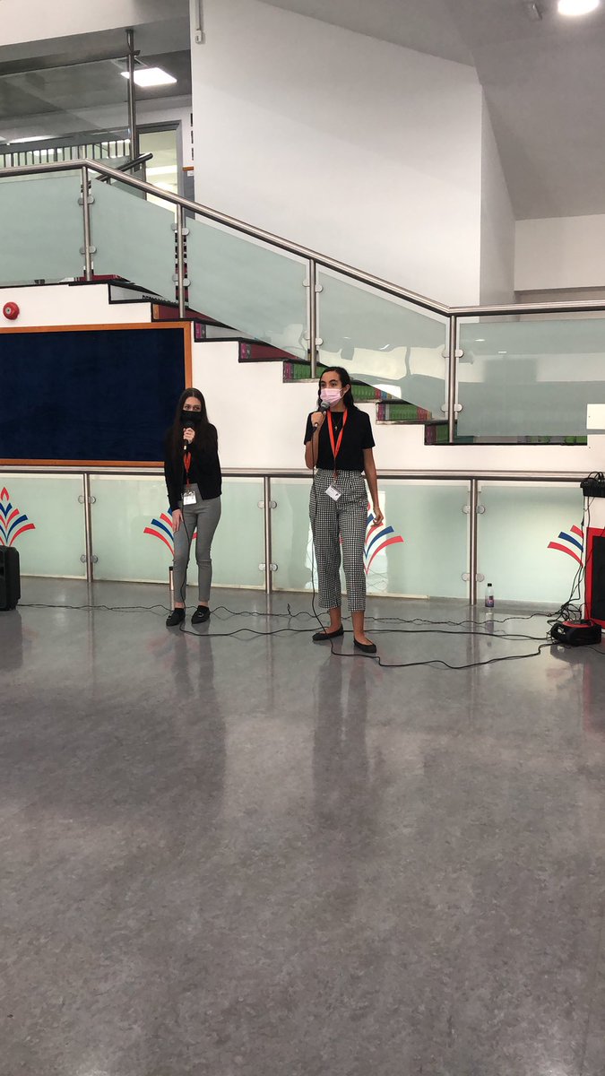 DBS_MusicalDept's tweet photo. Thank you to our A-Level Music students for our live music today @DBS_SixthForm @DubaiBritishEH https://t.co/63MahB79aP